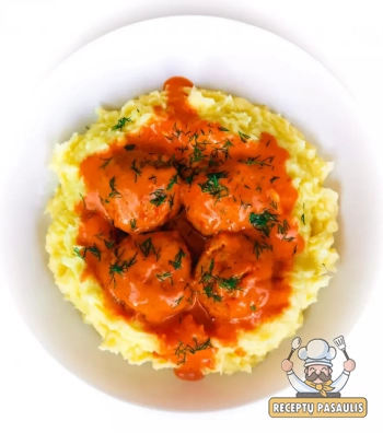 Mėsos tefteliai pomidorų padaže, troškinti keptuvėje