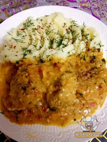 Tinginių balandėliai puode