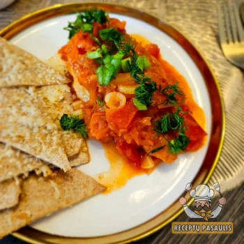 Žuvies - Menkės karis (troškinys) su kokosų pienu ir daržovėmis