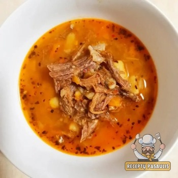 Šernienos kumpio troškinys su bulvėmis ir morkomis