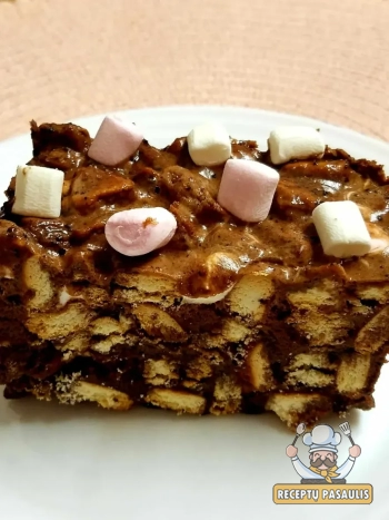 Varškės tinginys su kondensuotu pienu