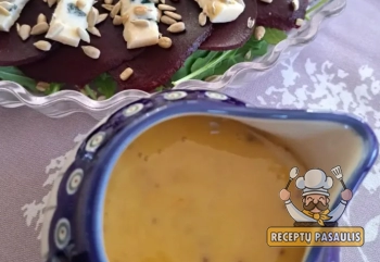 Medaus ir garstyčių padažas salotoms