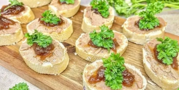 Keptas vištienos paštetas su grietinėle