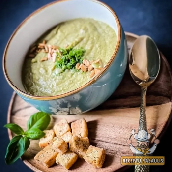 Trinta bulvių ir porų sriuba su grietinėle